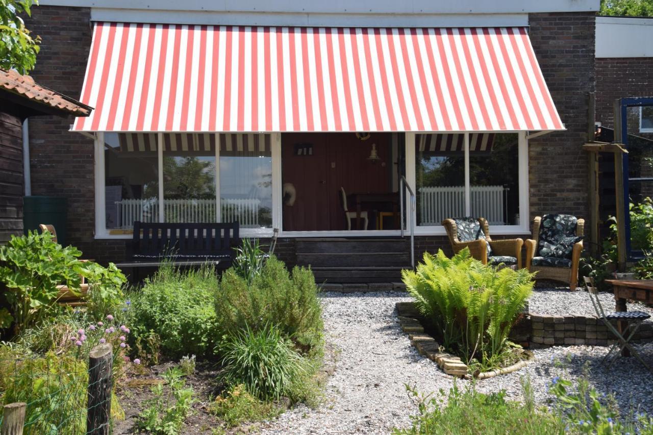 Huisje Onder De Linden Munnekeburen Exterior photo
