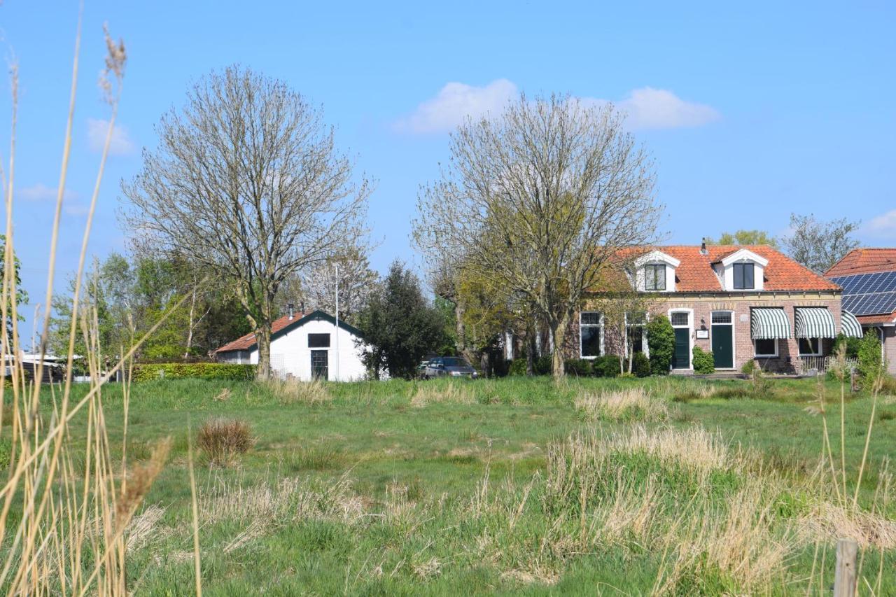 Huisje Onder De Linden Munnekeburen Exterior photo